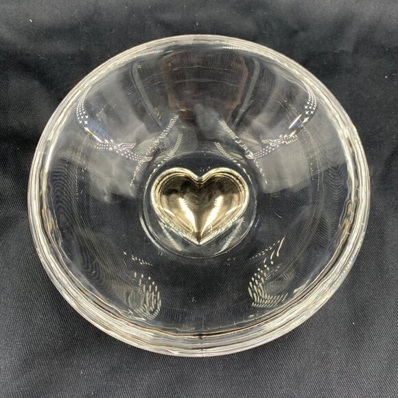 Orrefors Sweetie Crystal Round Bowl Heart In Center 5.25" Signed - Picture 1 of 8